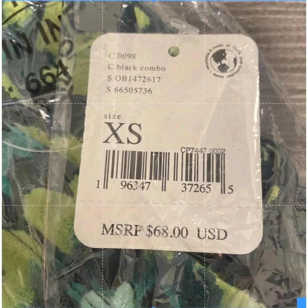 NWT Free People‎ Give Me More Crop Top in Black Combo (Green)